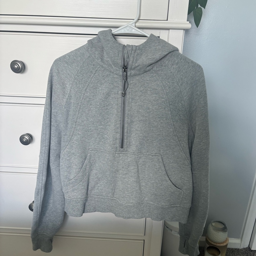 Lululemon Scuba half zip with hood